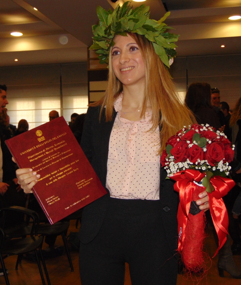 Benevento| Premiata studentessa Unisannio sui temi della responsabilità sociale delle imprese