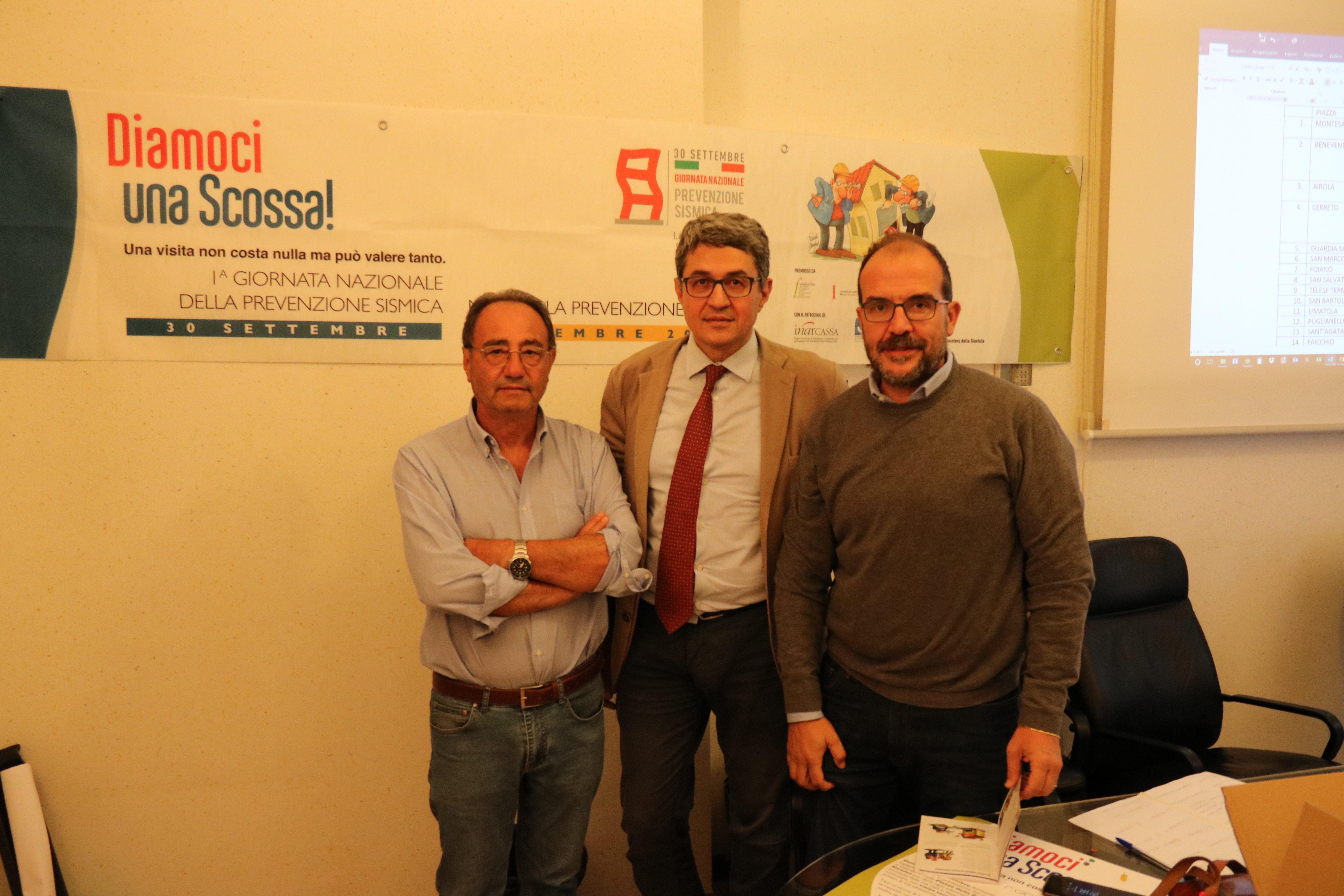 “Diamoci una scossa”. Domenica 30 settembre ingegneri e architetti nelle piazze