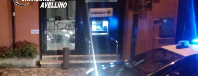 Bisaccia| Assalto al bancomat con ariete in ferro, colpo fallito alla Popolare di Bari