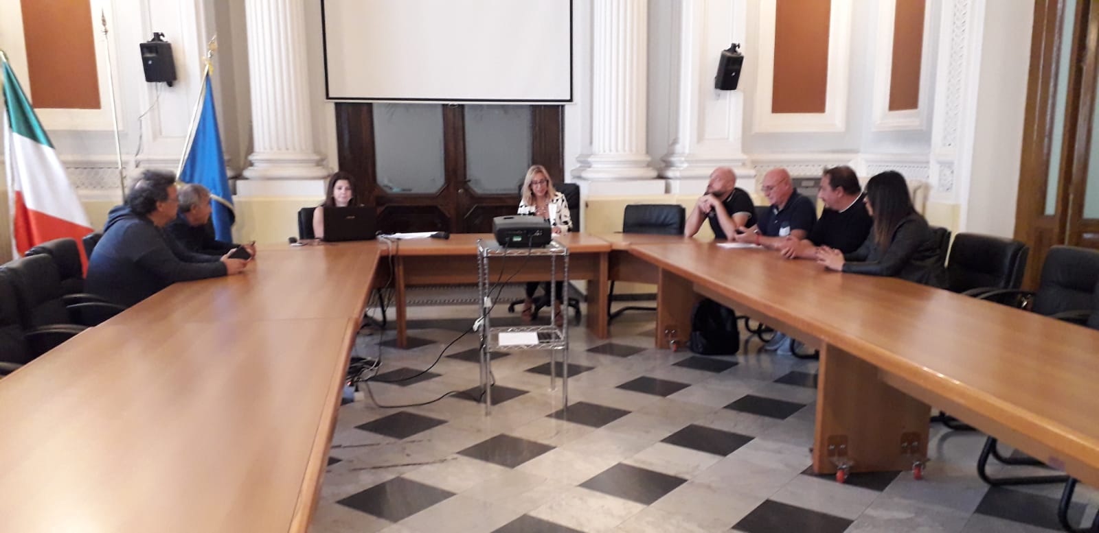 Benevento| Lavoratori Cas, primi spiragli di luce dalla Prefettura