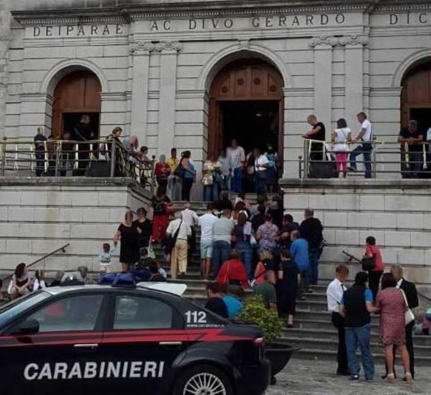 Caposele| Festa di S. Gerardo, scattano 2 fogli di via e 1 daspo a un parcheggiatore