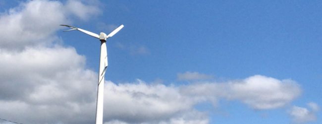 Casalduni| Forti raffiche di vento spezzano pala eolica