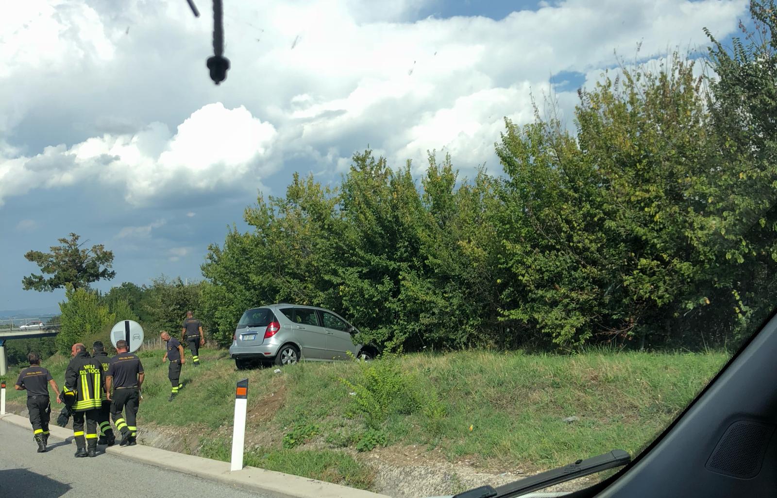Avellino| Scontro tir-auto, due feriti