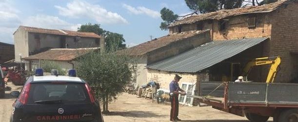 Sant’Agata de’Goti| Sequestrata quasi un chilo di marijuana e 3 piante di cannabis. Ritrovati alcuni reperti in terracotta di interesse archeologico.