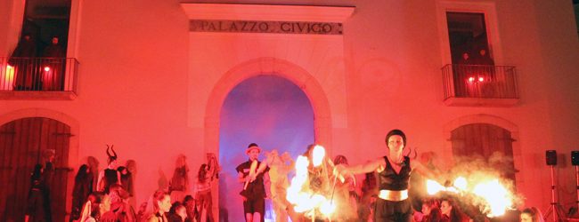 Atripalda| Giullarte, domani il gran finale con spettacoli e artisti di strada