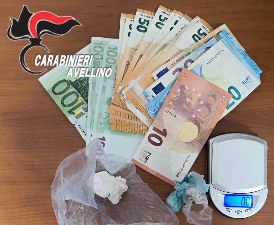 Grottaminarda| Sorpreso con soldi e cocaina, arrestato 27enne incensurato