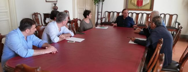 Benevento| Riunione a Palazzo Mosti per aggiornamento su Piano Borea. Avviata la procedura di travaso del percolato e di apposizione dei teli sugli invasi