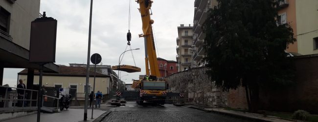 Benevento| Lavori alla scala del Comune, chiude via del Pomerio tra disagi e proteste