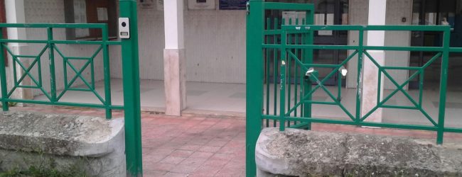 Benevento| Mastella: “Domani chiusa per disinfestazione la scuola papa Orsini”