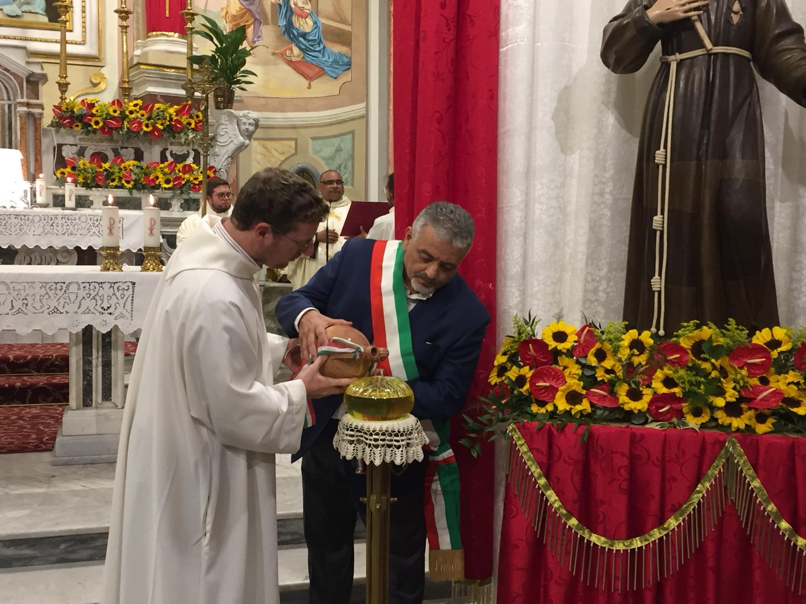 Airola| Lampada San Francesco, sindaco Matera: prendiamo esempio da questo Santo