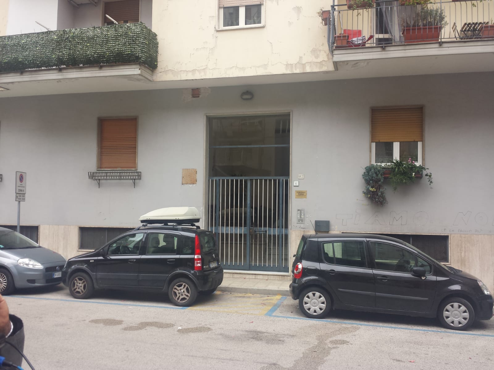 Avellino| Anziano trovato cadavere a via Benigni. Probabile suicidio