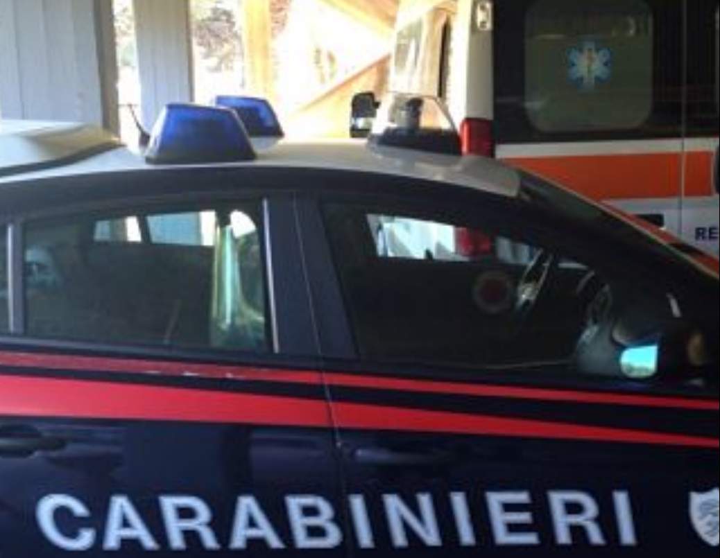 Mirabella Eclano|Mix di whisky e farmaci, 38enne tenta il suicio: salvato dai carabinieri