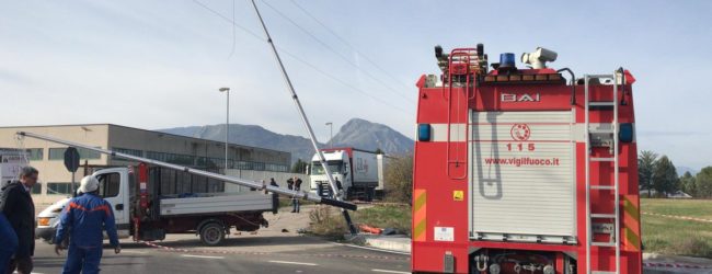 Benevento| Operaio colpito da scarica elettrica,sfiorata la tragedia