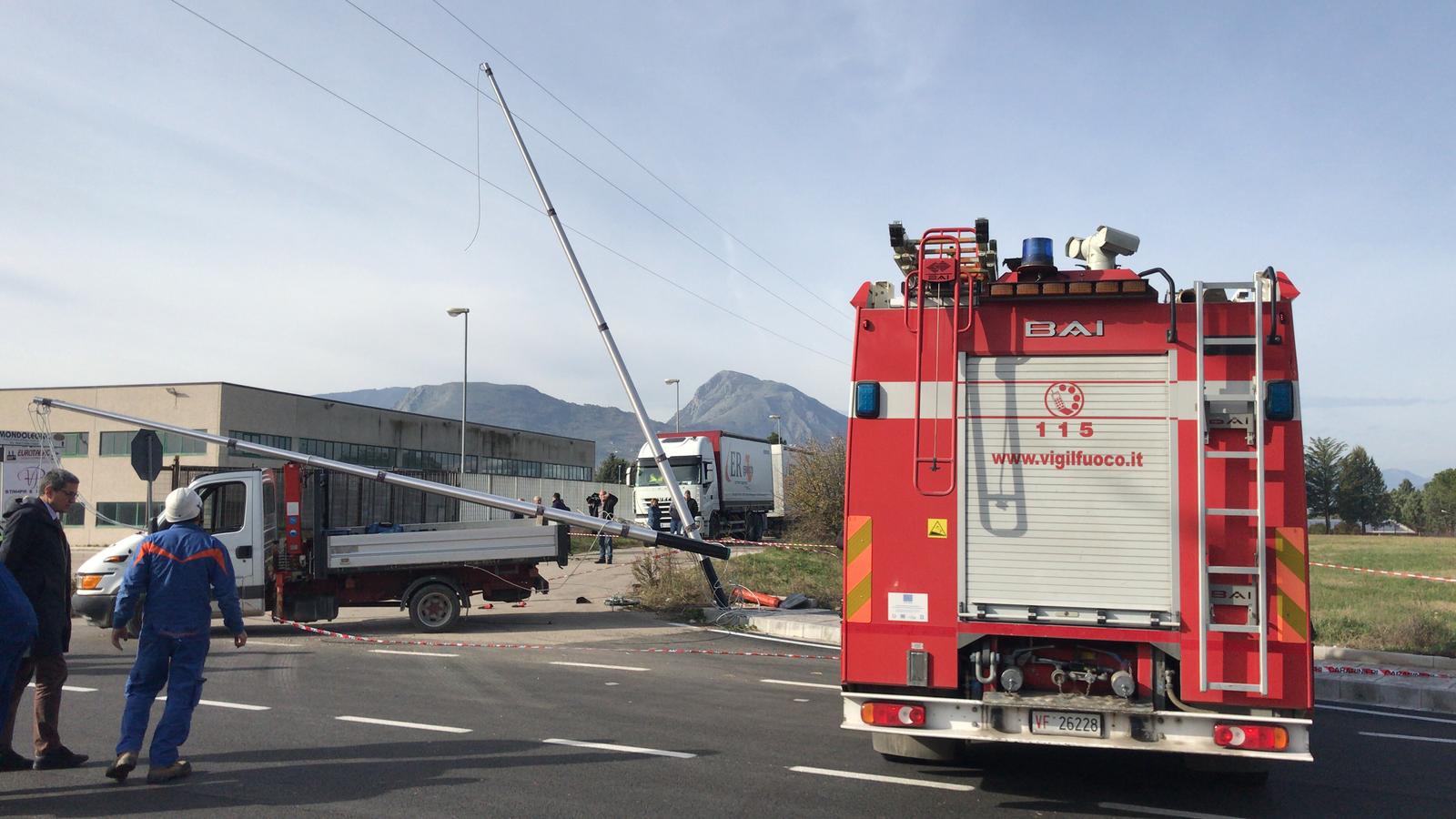 Benevento| Operaio colpito da scarica elettrica,sfiorata la tragedia
