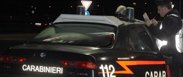 Solofra| Incendia l’auto del padre che non vuole dargli i soldi per la droga, 42enne nei guai