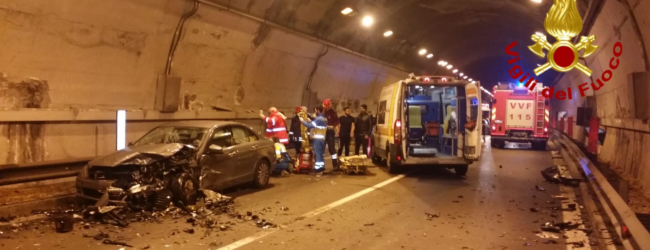 Caposele| Incidente nella galleria, feriti un ragazzo e tre donne