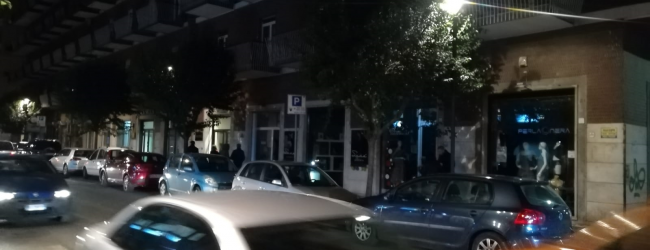 Avellino| Blocco auto in città: i negozi spengono le luci, Ciampi sotto accusa