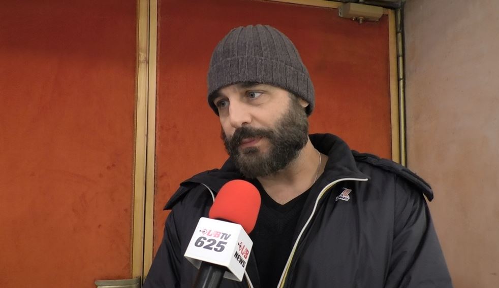 Daniele Pecci porta sul palco una storia di amicizia e integrazione