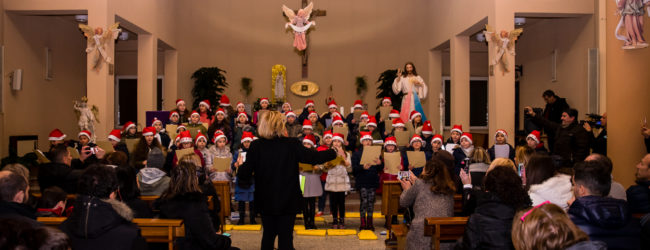 Solidarietà e studio, doni e approccio alla musica e al canto: bambini protagonisti alla Parrocchia di San Gennaro