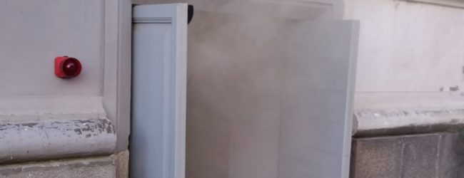 Benevento| Fumo in Prefettura, paura in centro storico