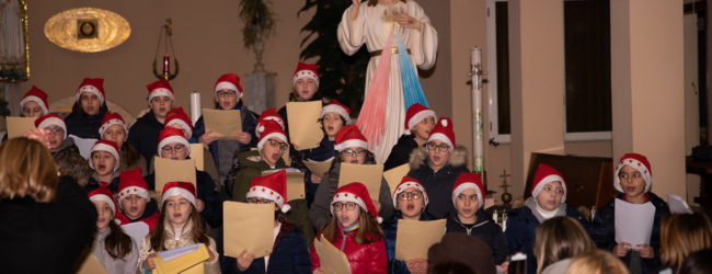 Benevento| Coro natalizio dei bimbi tra solidarietà e doni