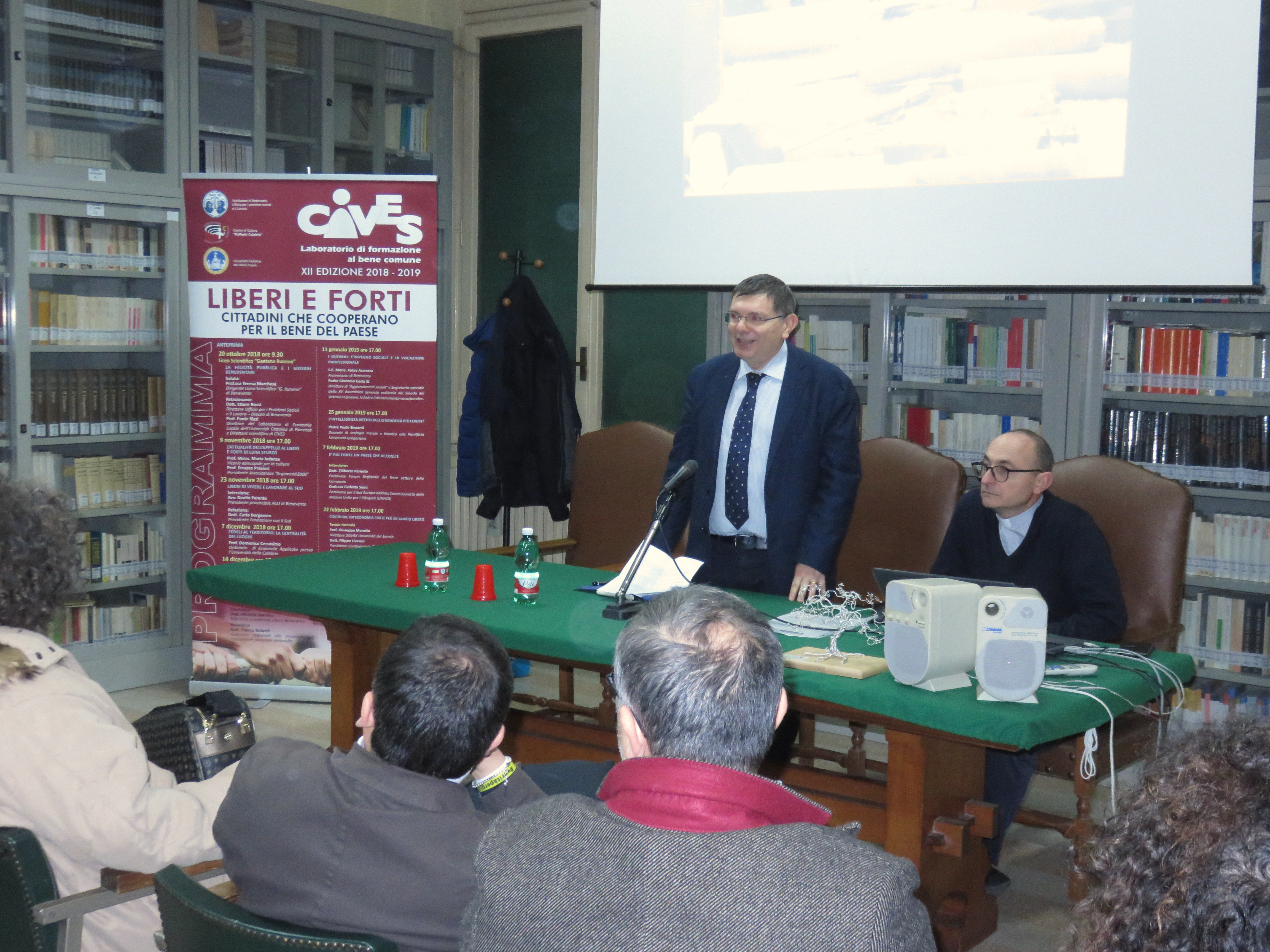 Benevento| Don Bignami a Cives: da qualità del lavoro futuro della democrazia