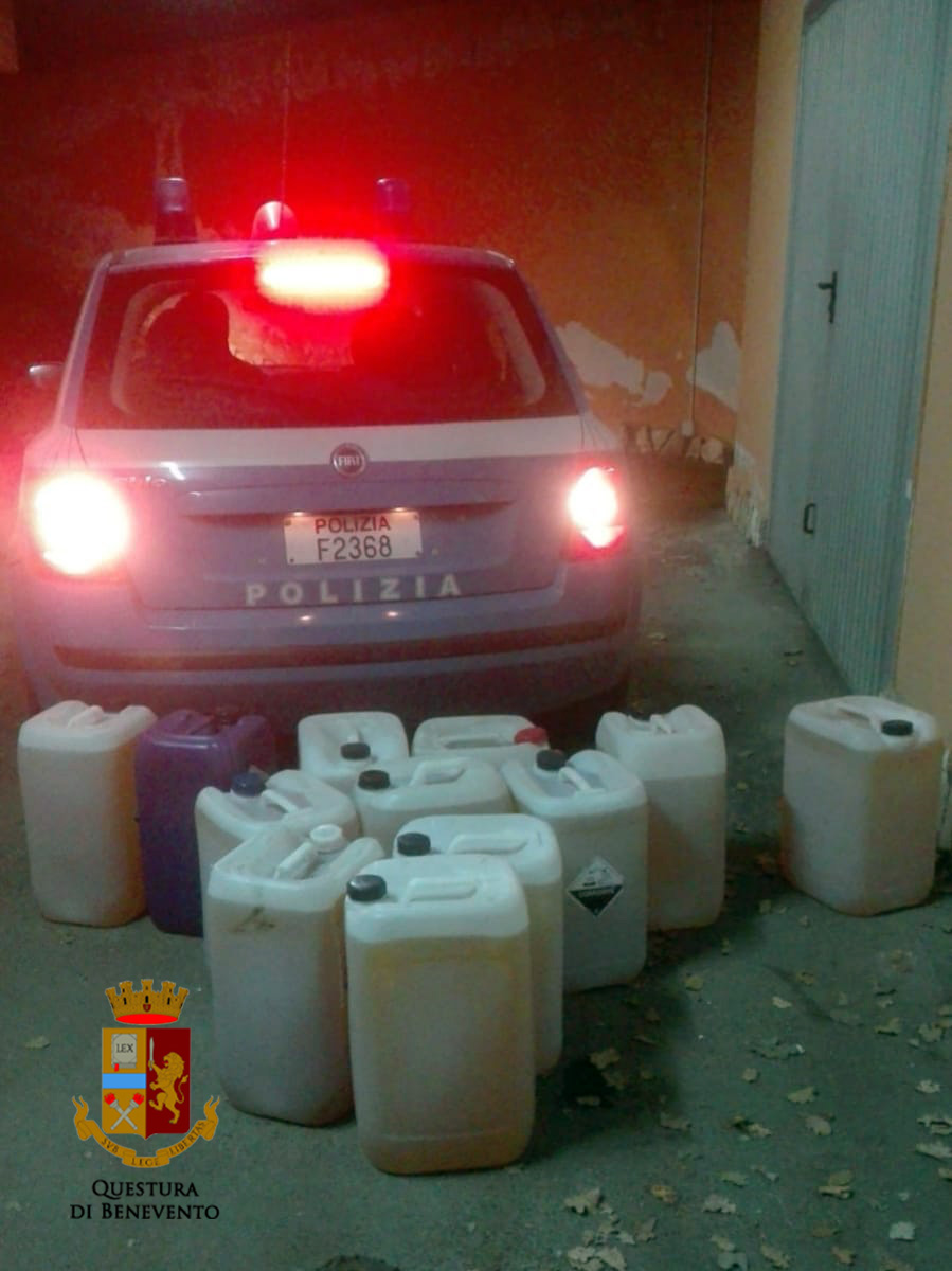 Telese Terme| Rubava gasolio dai veicoli trasportati. La Polizia ritrova centinaia di litri di carburante