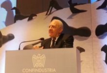 Benevento| De Luca show, stilettate a grillini e a Mastella