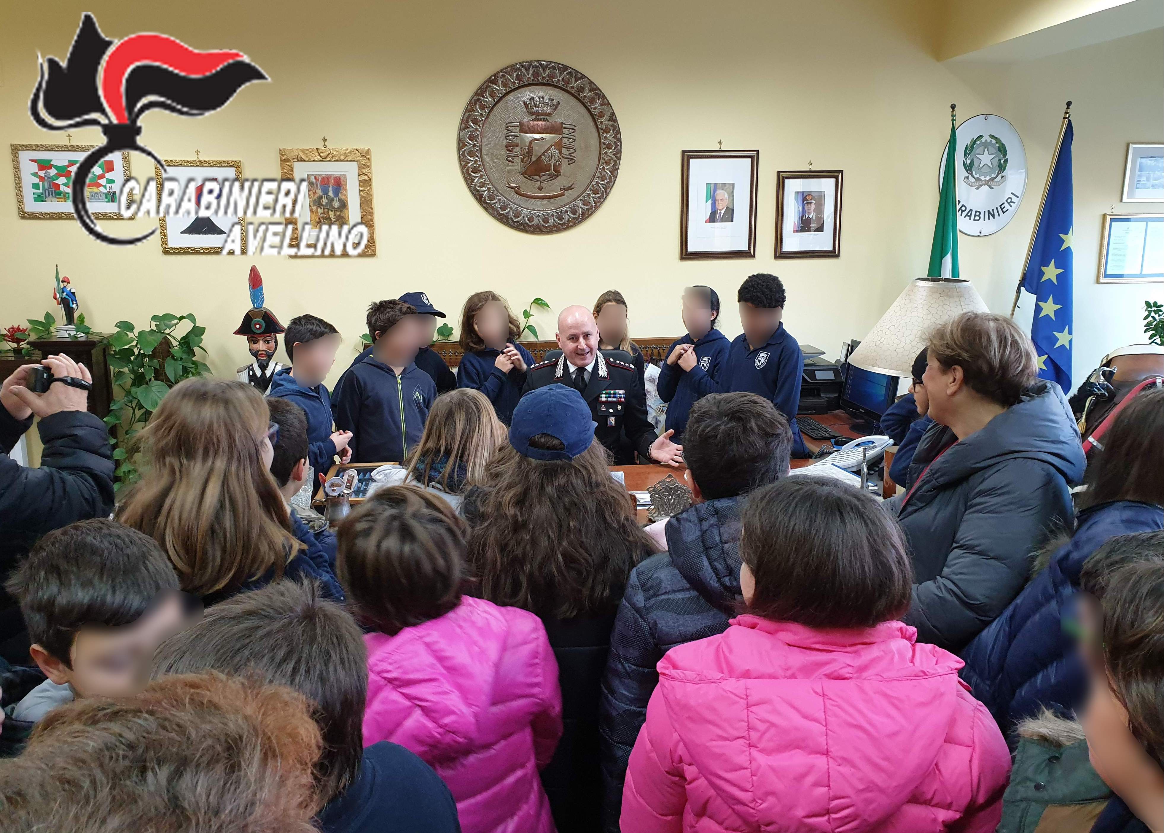 Avellino| Legalità, gli alunni del “Convitto” a lezione al Comando dell’Arma