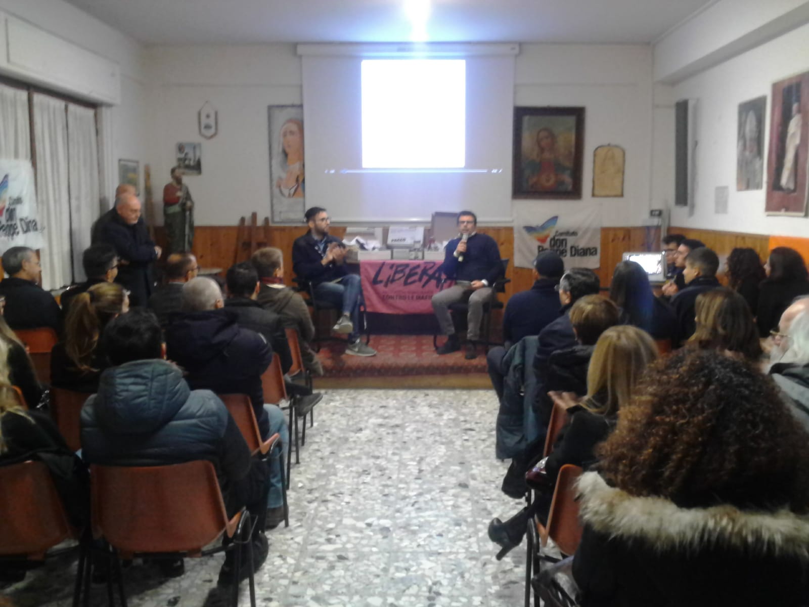 Benevento| Un pacco alle mafie, cosa buona e giusta