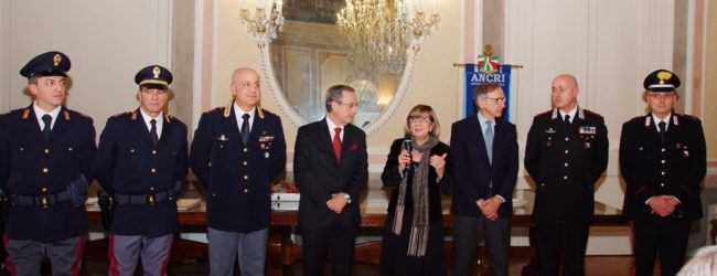 Avellino| Un omaggio agli operatori di polizia intervenuti nell’assalto al portavalori