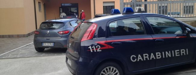 Dipendente comunale si toglie la vita nel Municipio