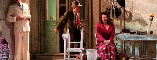 Avellino| Teatro Gesualdo, sabato e domenica la commedia “Questi Fantasmi”