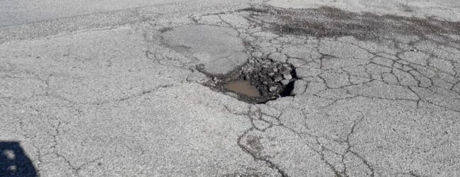 Frane, la Provincia approva due delibere per due strade