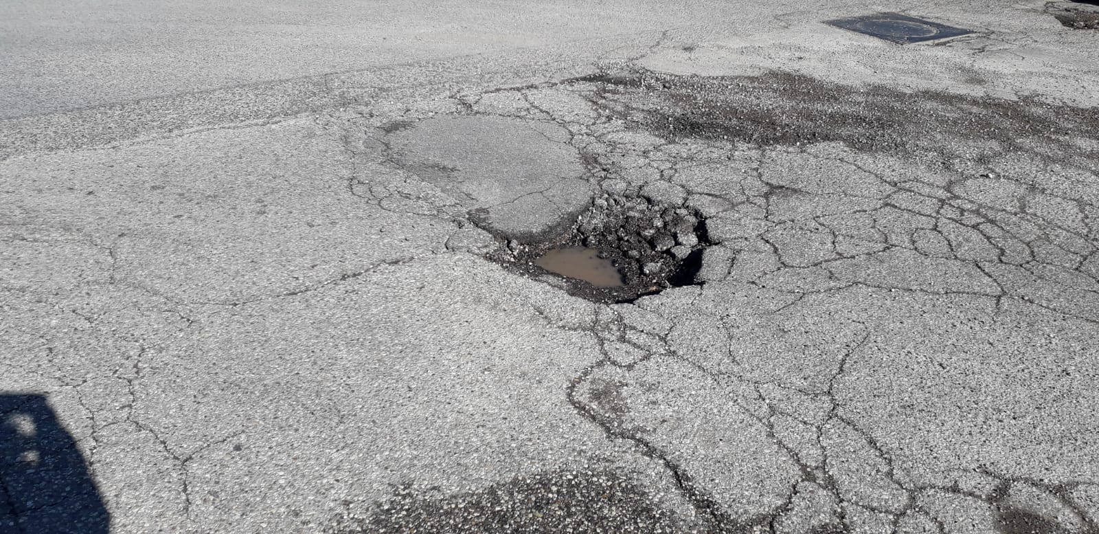 Frane, la Provincia approva due delibere per due strade