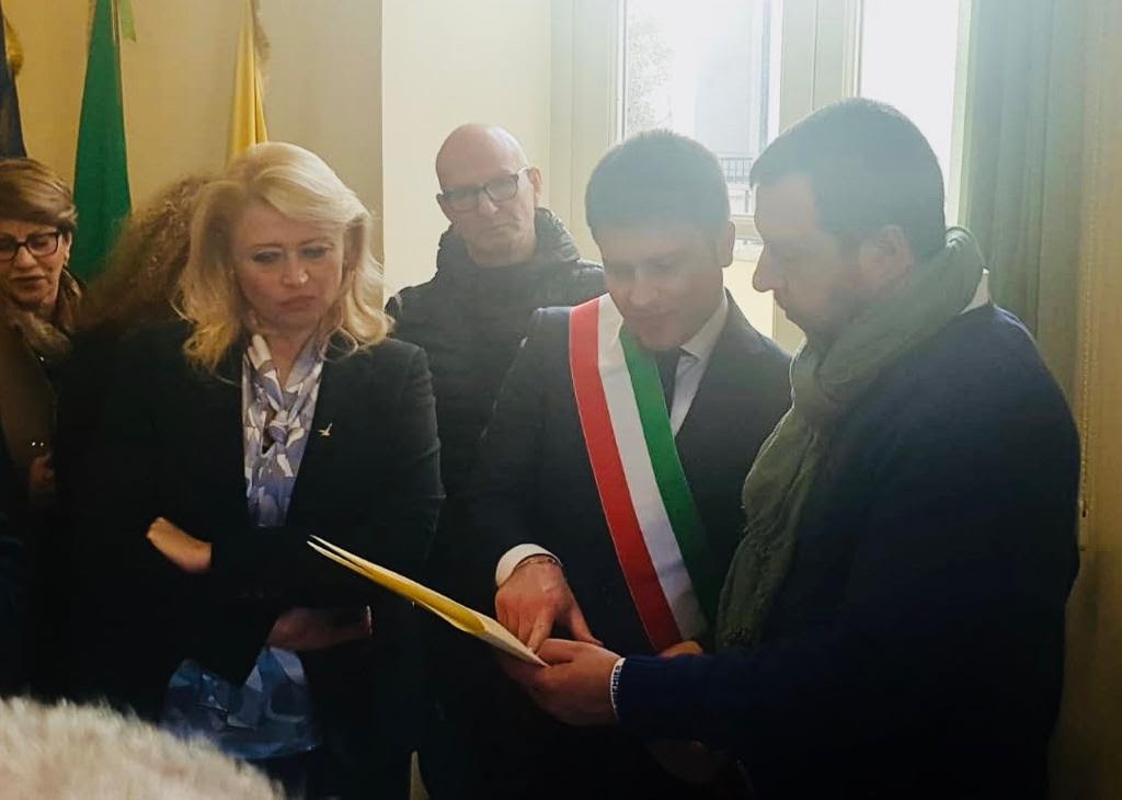 Rubano ricevuto dal Ministro Salvini