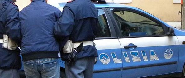 Benevento| Beccati a rubare all’interno dell’ex stamperia del Sole 24ore, arrestati dalla Squadra Volanti