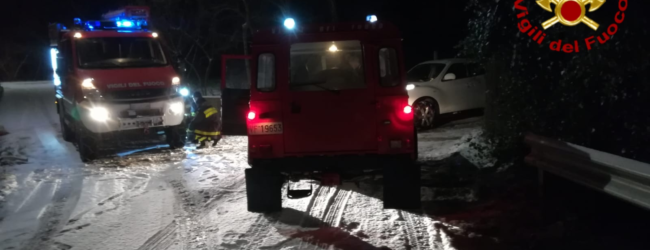 Irpinia| Neve e viabilità, numerosi recuperi di veicoli da parte dei vigili del fuoco