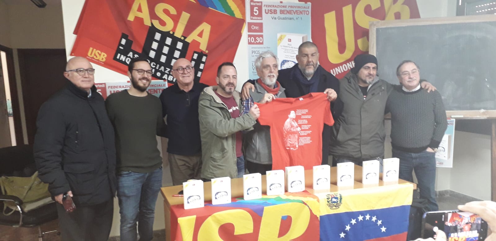 Benevento| “Pigs e la vendetta dei maiali”, Vasapollo: uscire dall’Euro e creare un’area mediterranea