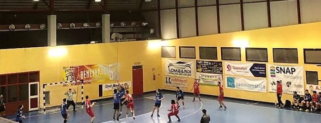 Pallamano| Pallamano Benevento, buona la prima di Ventura: vittoria sull’Alcamo