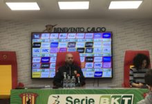 Benevento, Bucchi: “Vincere solo il derby non basta. Serve continuità”