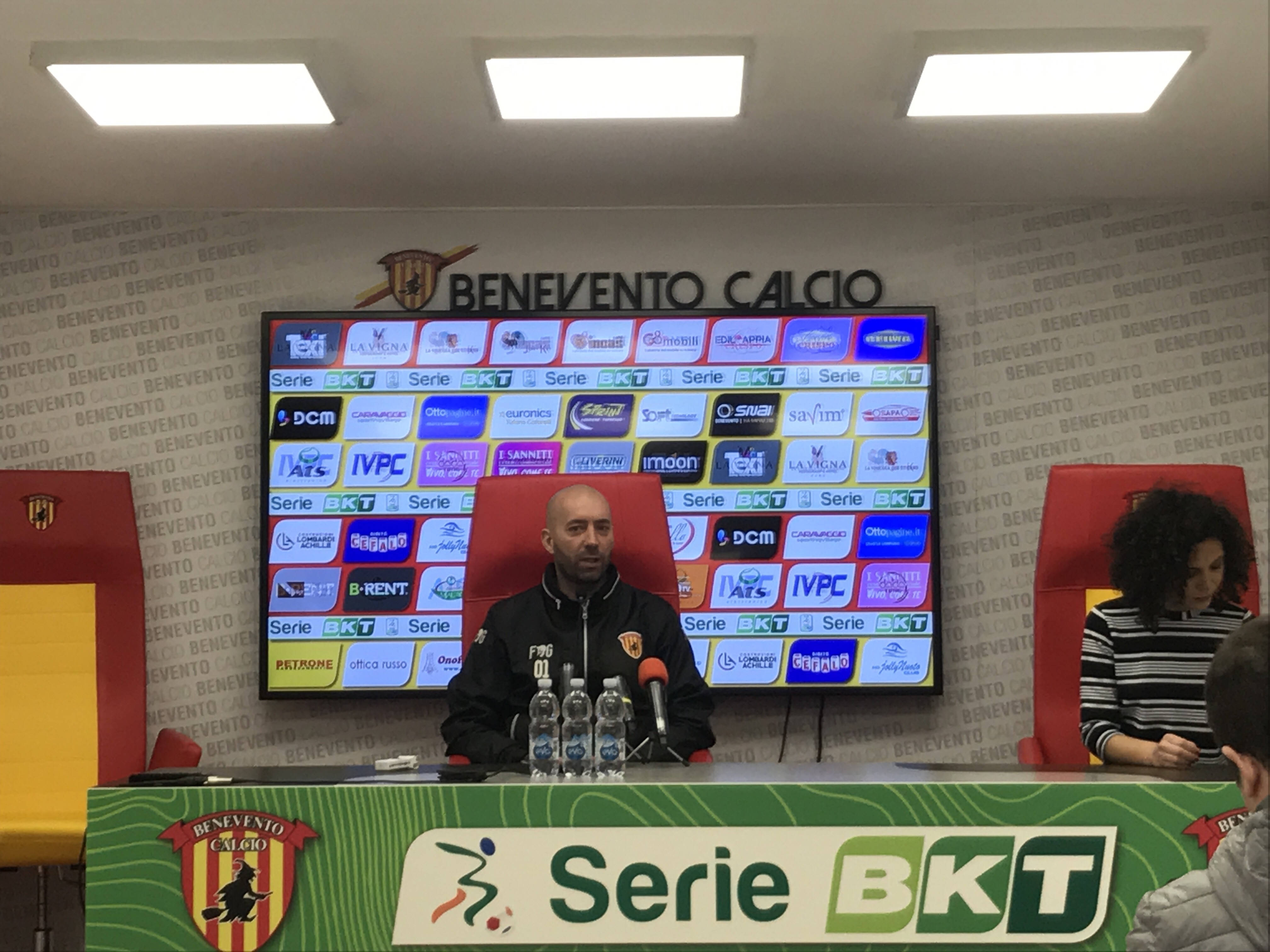 Benevento, Bucchi: “Vincere solo il derby non basta. Serve continuità”
