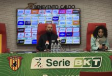 Benevento, Bucchi: “Abbiamo battuto anche la sfortuna, vittoria strameritata”