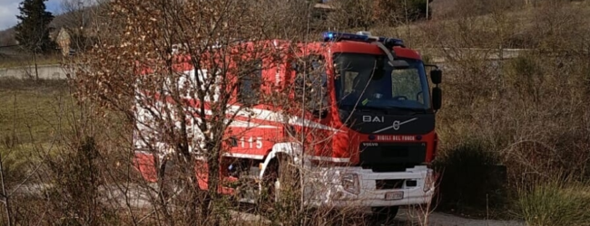 Nusco| Esce fuori strada con l’auto e finisce nella scarpata, morto 21enne