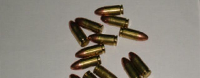 Avellino| Ritrovati 50 proiettili in un tombino vicino al Tribunale, indaga la polizia