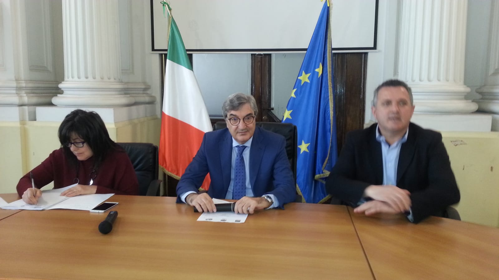 Benevento| Rifiuti, incontro Sindacati-Samte-Prefetto