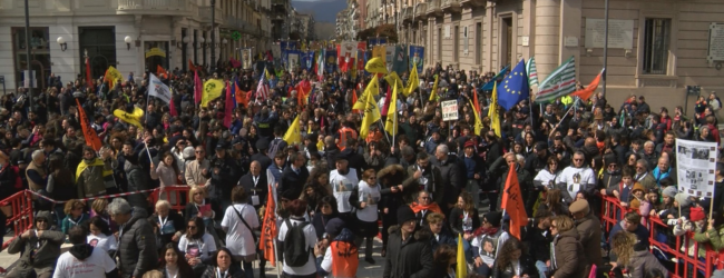 Avellino| Vittime innocenti delle mafie, in 8000 al corteo per chiedere giustizia