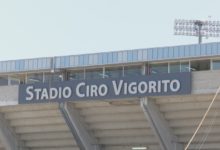 Petardi durante match Benevento- Bari: Daspo per due beneventani