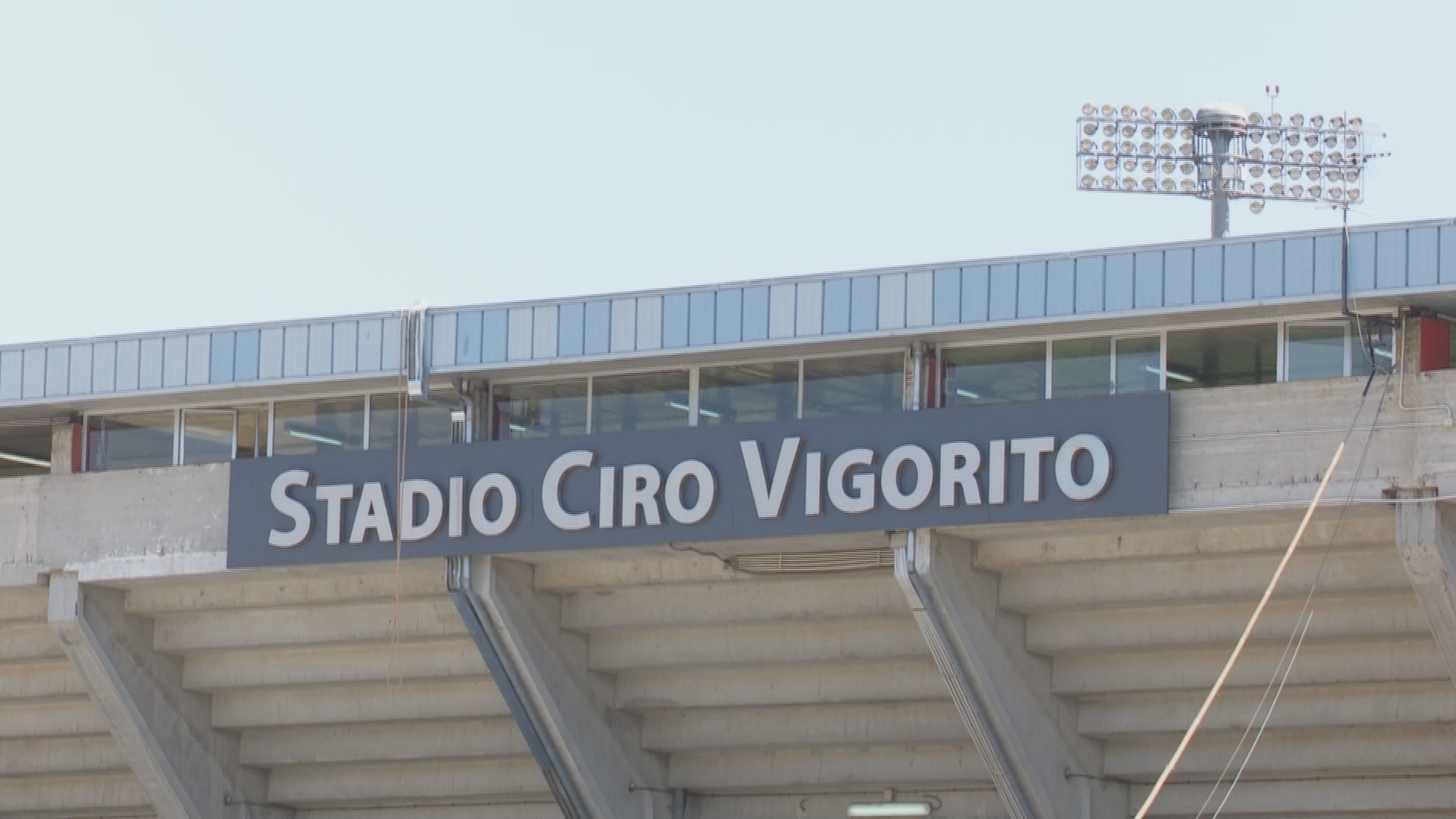Stadio Ciro Vigorito: avviati i lavori di messa in sicurezza della tribuna