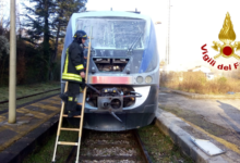 Altavilla Irpina| Principio d’incendio sul treno Benevento-Salerno, intervengono i vigili del fuoco